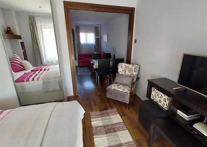 Titi Classic & Trendy דירה *